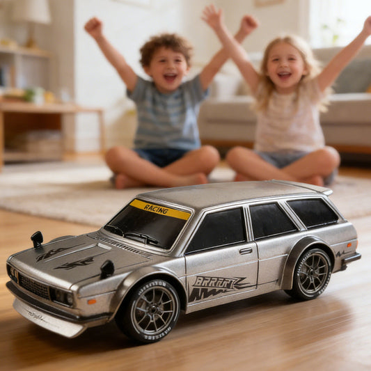 RC driftové auto v měřítku 1:24 s LED osvětlením