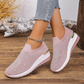 🌬️🏃‍♀️ Dámské sportovní boty s motýlími motivy a kamínky – Třpytivé pohodlí a lehký došlap ✨🦋