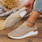 🌬️🏃‍♀️ Dámské sportovní boty s motýlími motivy a kamínky – Třpytivé pohodlí a lehký došlap ✨🦋